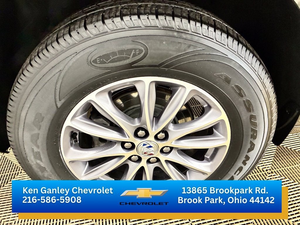2024 Buick Enclave Essence