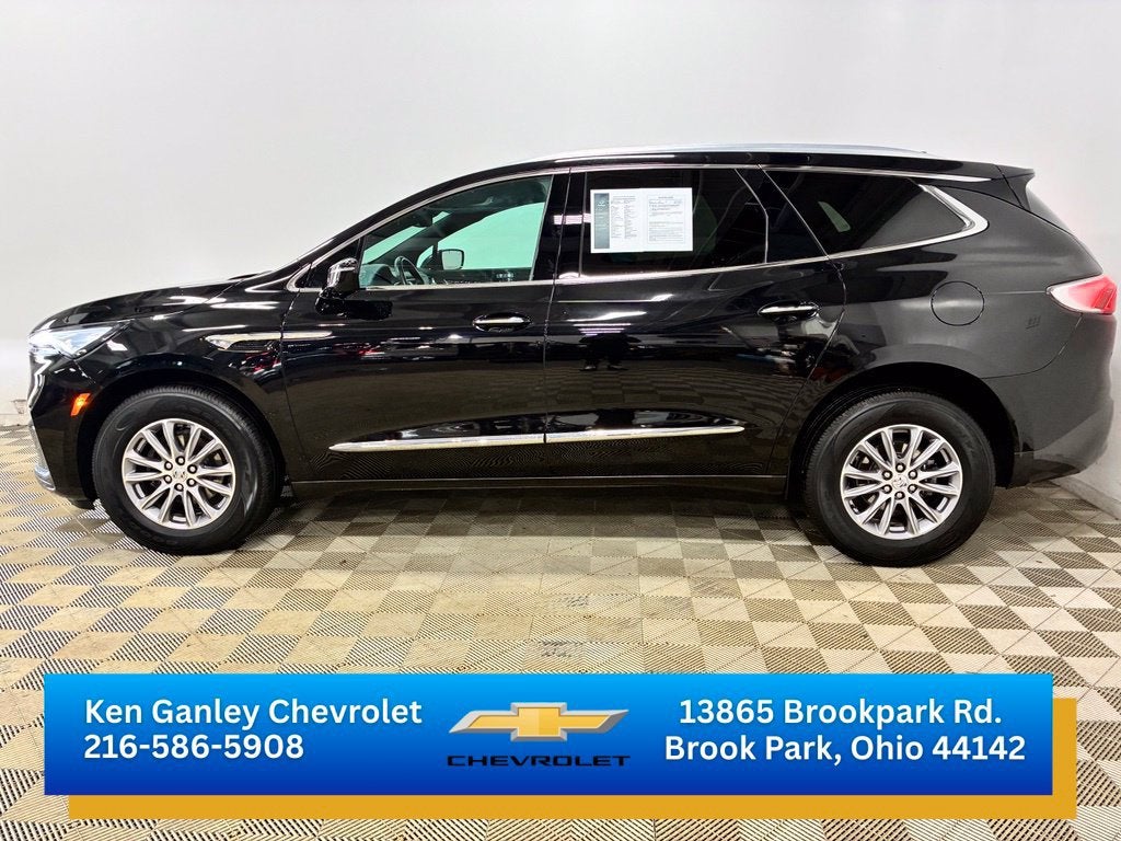 2024 Buick Enclave Essence