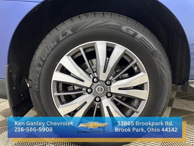 2017 Nissan Pathfinder S