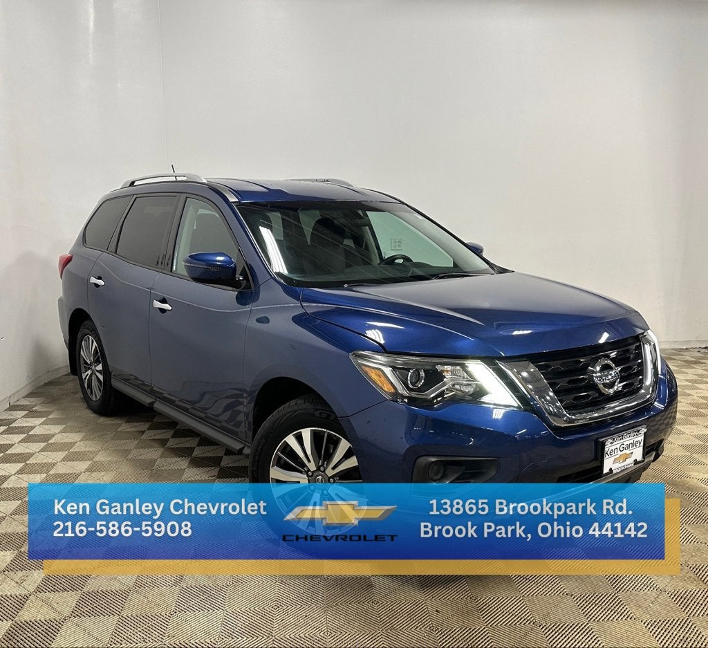 2017 Nissan Pathfinder S