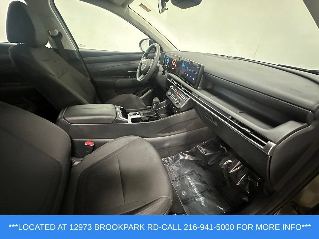 2025 Hyundai Tucson SE