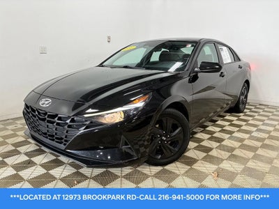 2022 Hyundai Elantra SEL