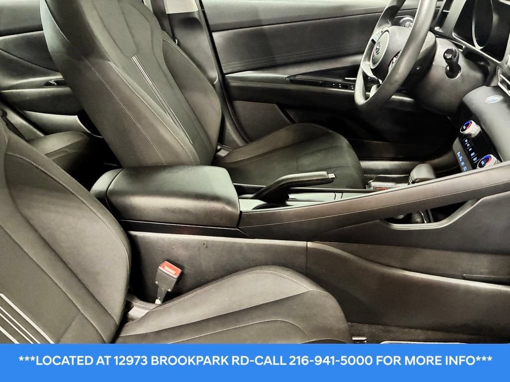 2022 Hyundai Elantra SEL