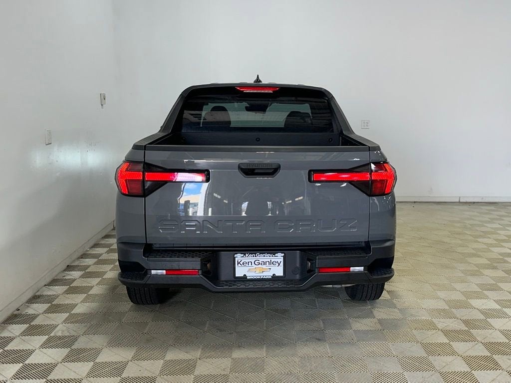 2024 Hyundai Santa Cruz SE