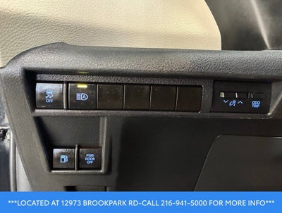 2022 Toyota Sienna XLE