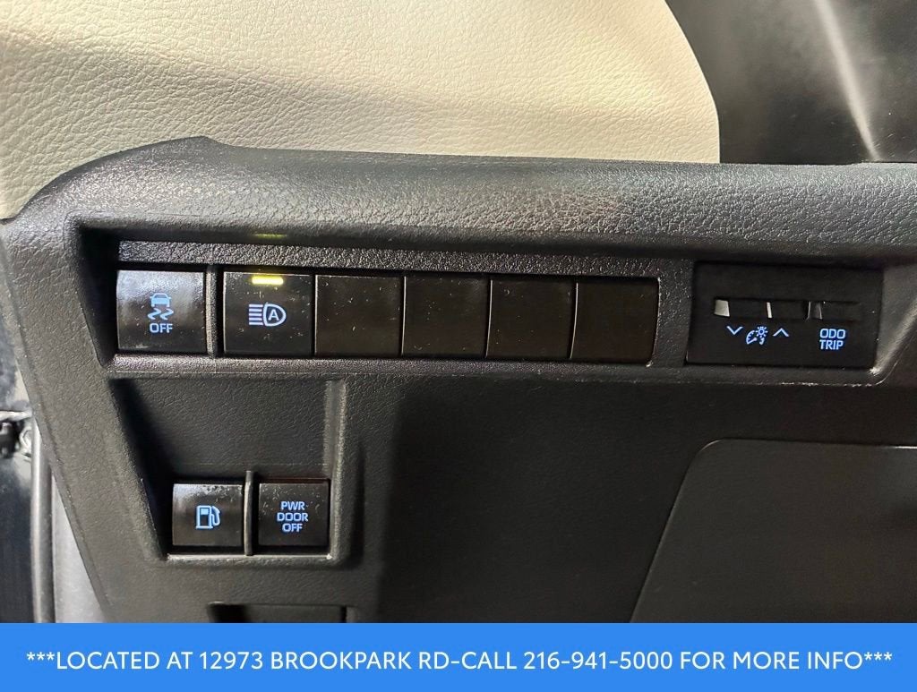 2022 Toyota Sienna XLE