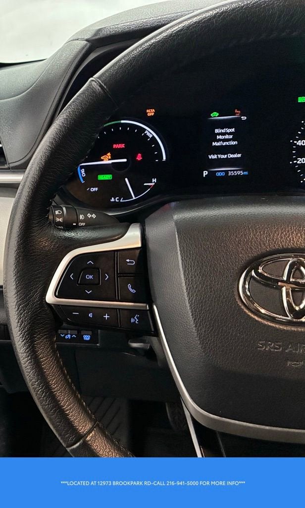 2022 Toyota Sienna XLE