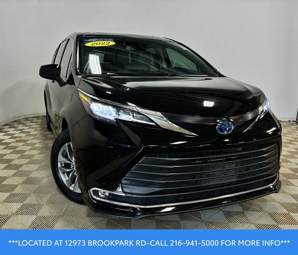 2022 Toyota Sienna XLE