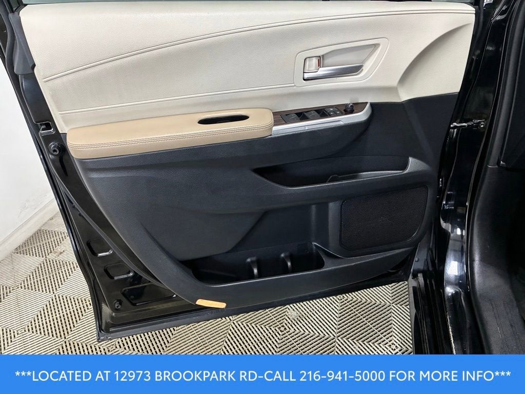 2022 Toyota Sienna XLE
