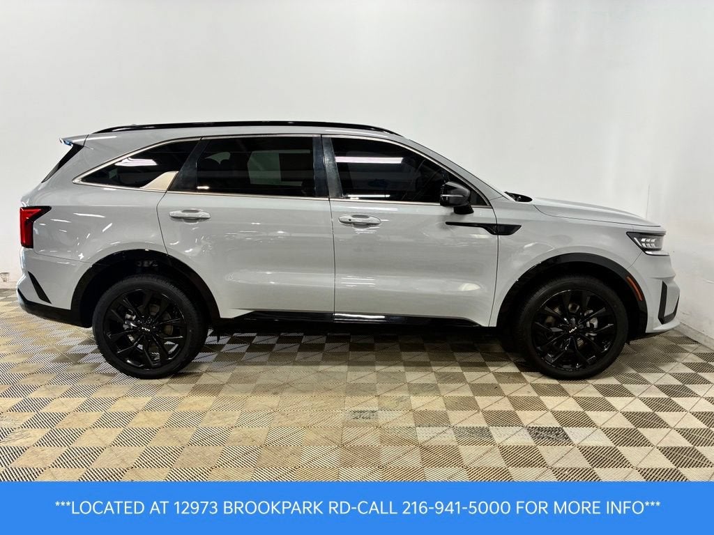 2022 Kia Sorento SX