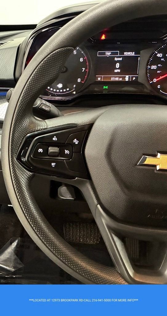 2025 Chevrolet Trax LS