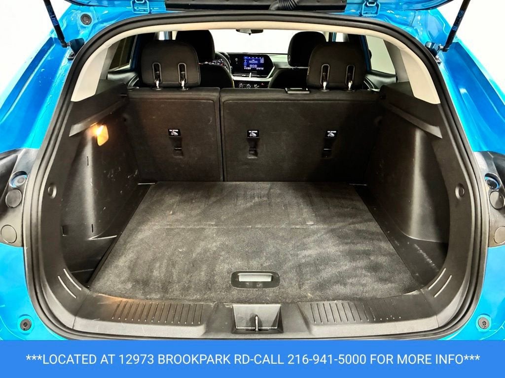 2025 Chevrolet Trax LS