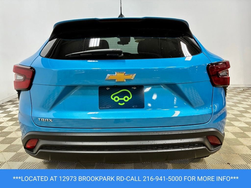 2025 Chevrolet Trax LS