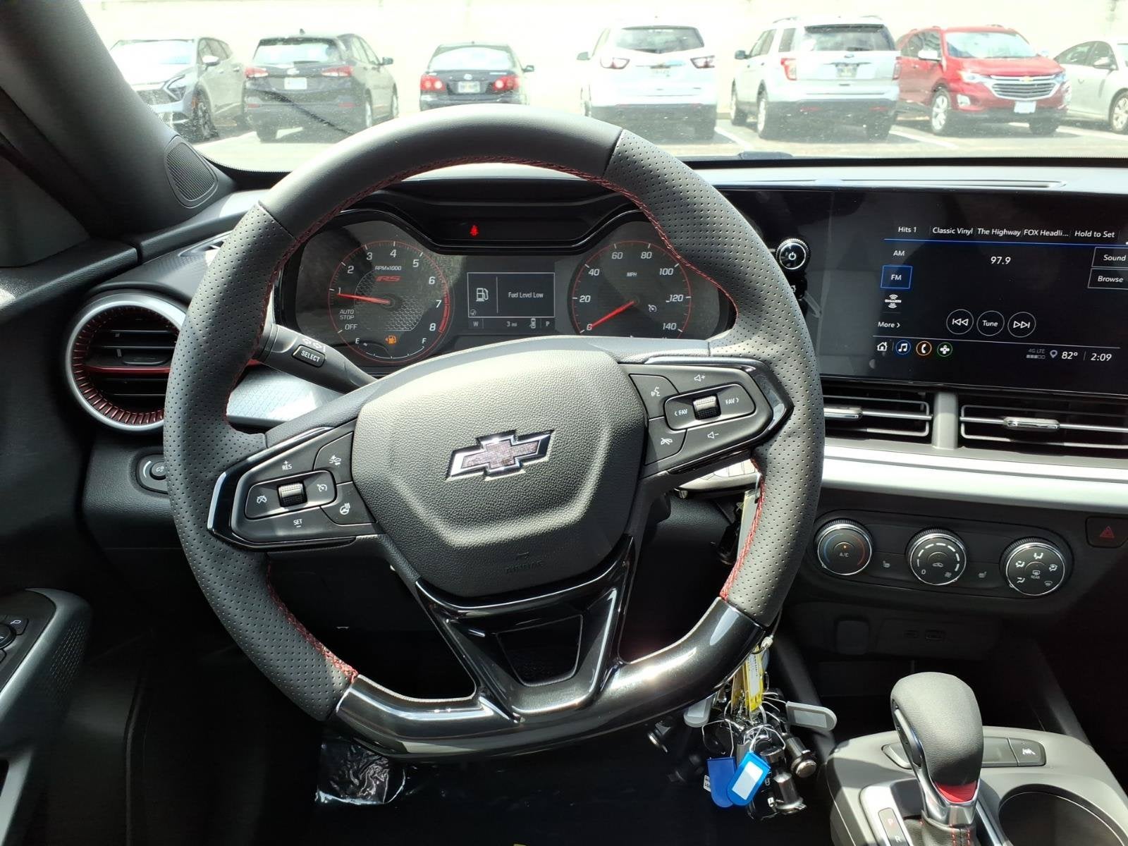 2026 Chevrolet Trax RS - Photo 9