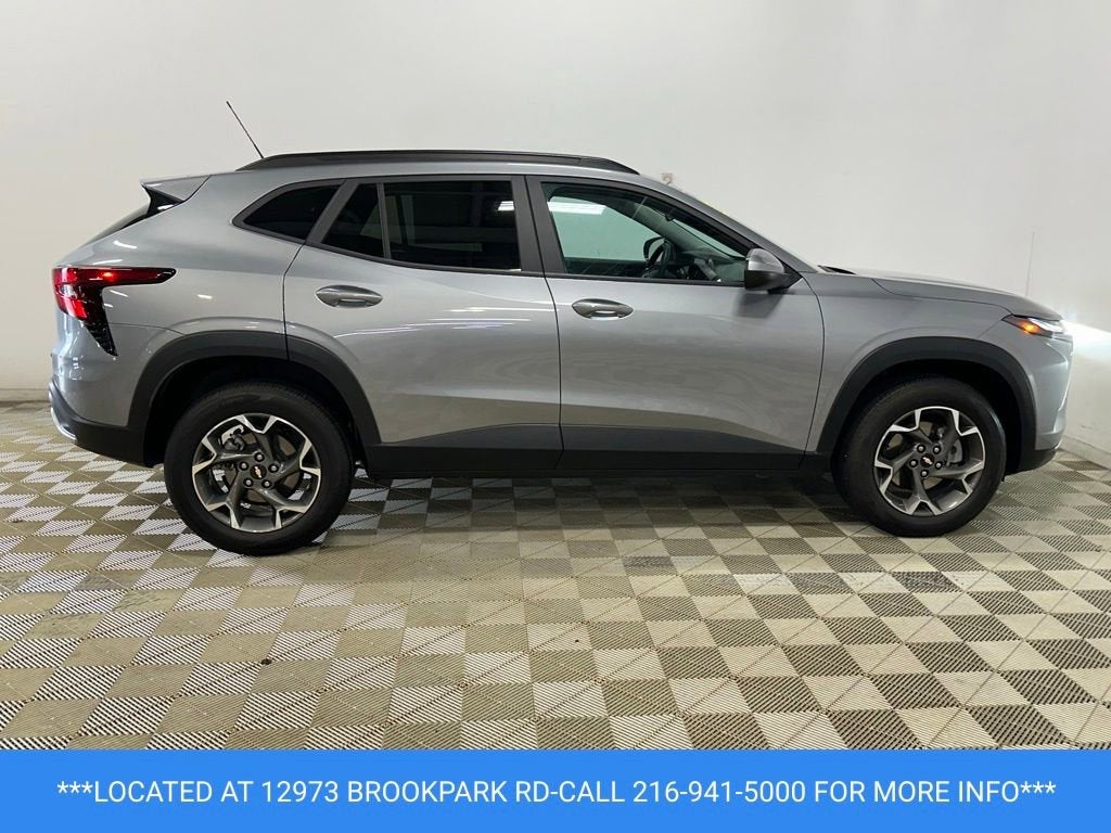 2024 Chevrolet Trax LT