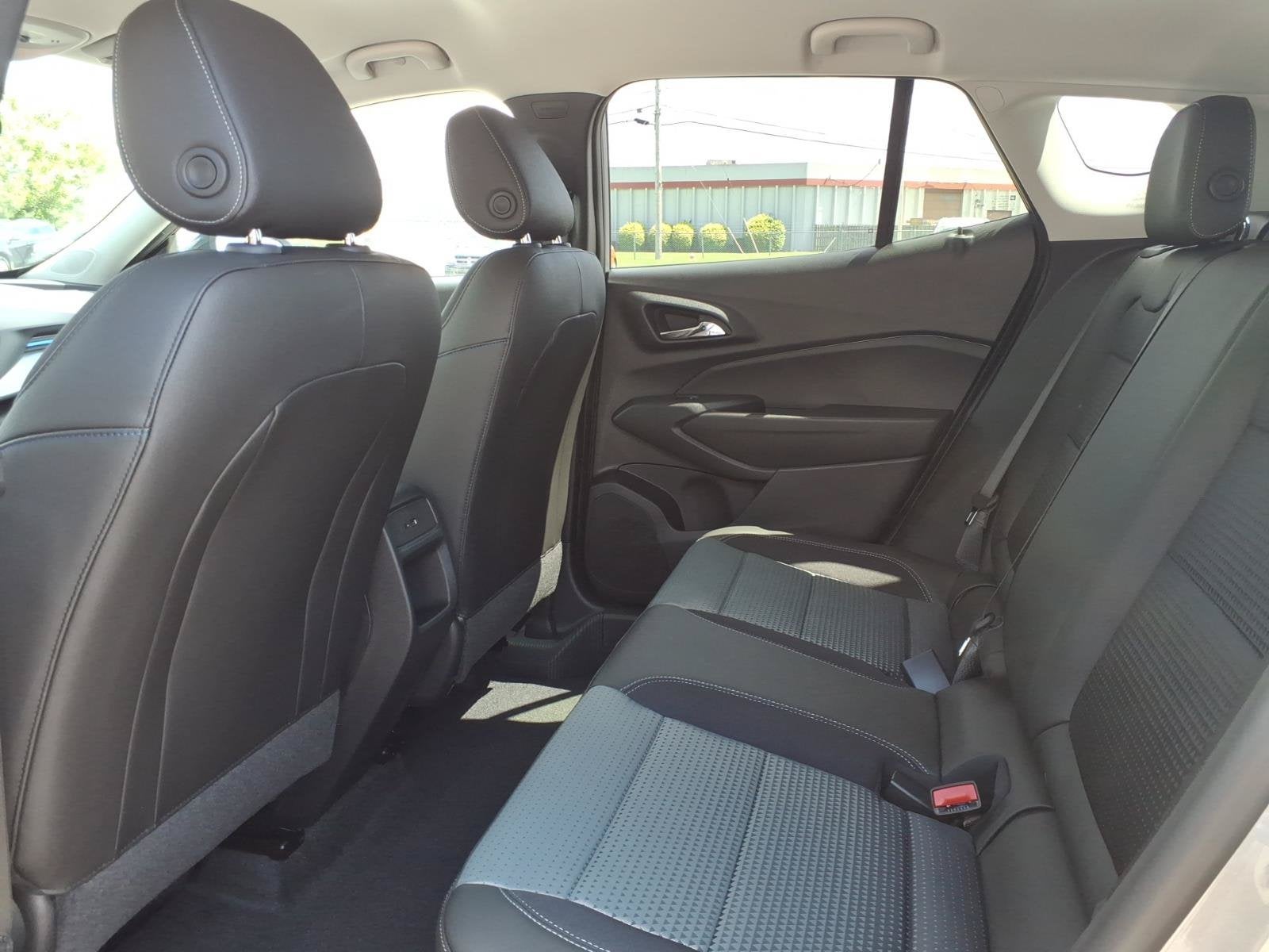 2026 Chevrolet Trax LT - Photo 8