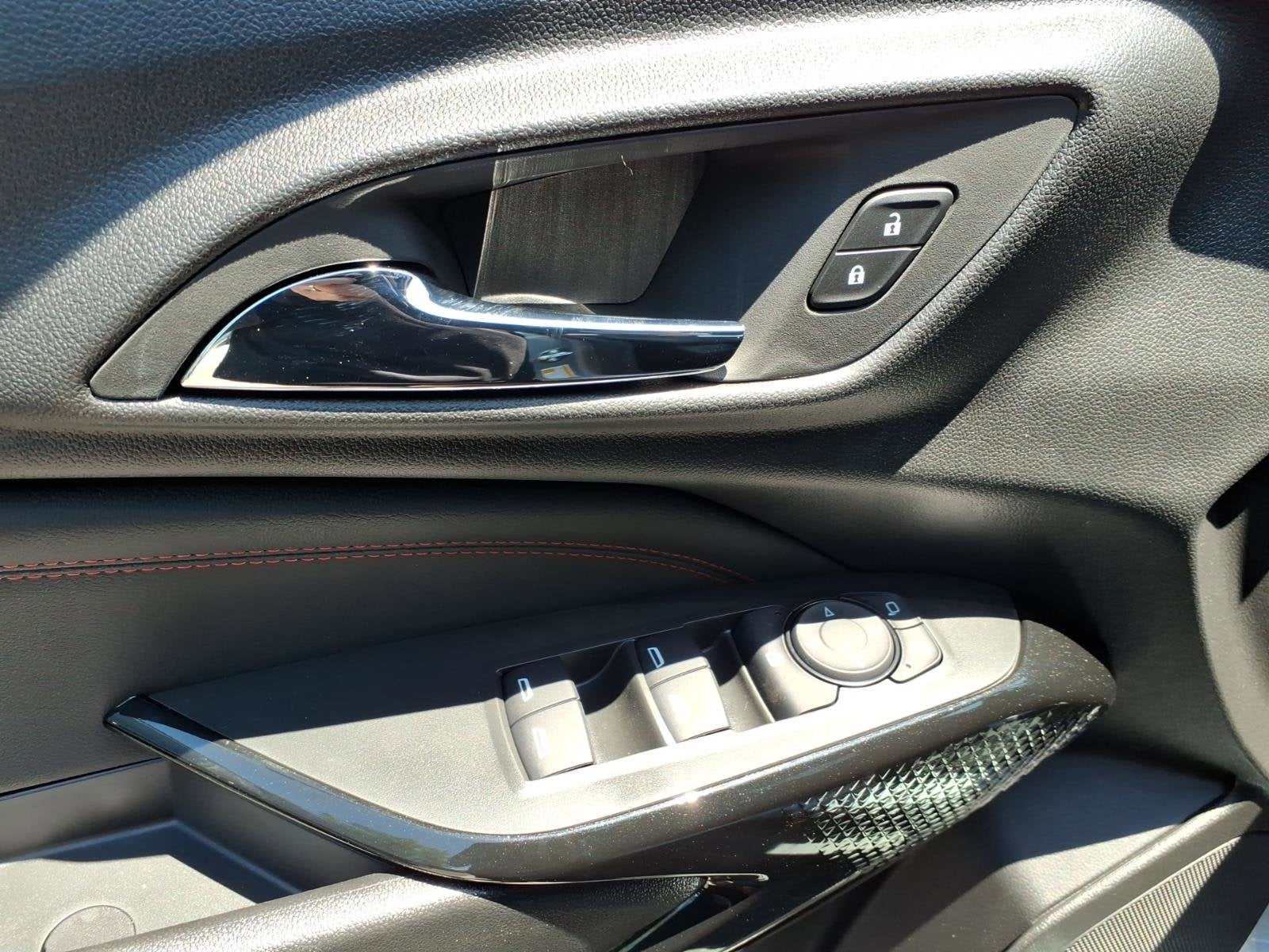 2026 Chevrolet Trax RS - Photo 8