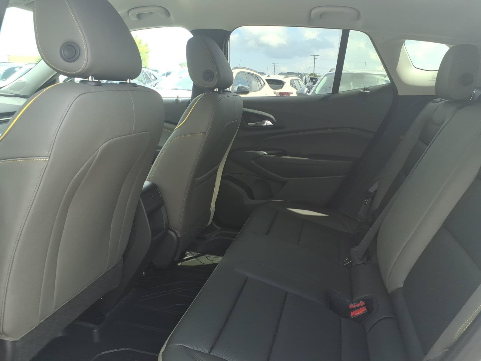 2026 Chevrolet Trax Activ - Photo 9