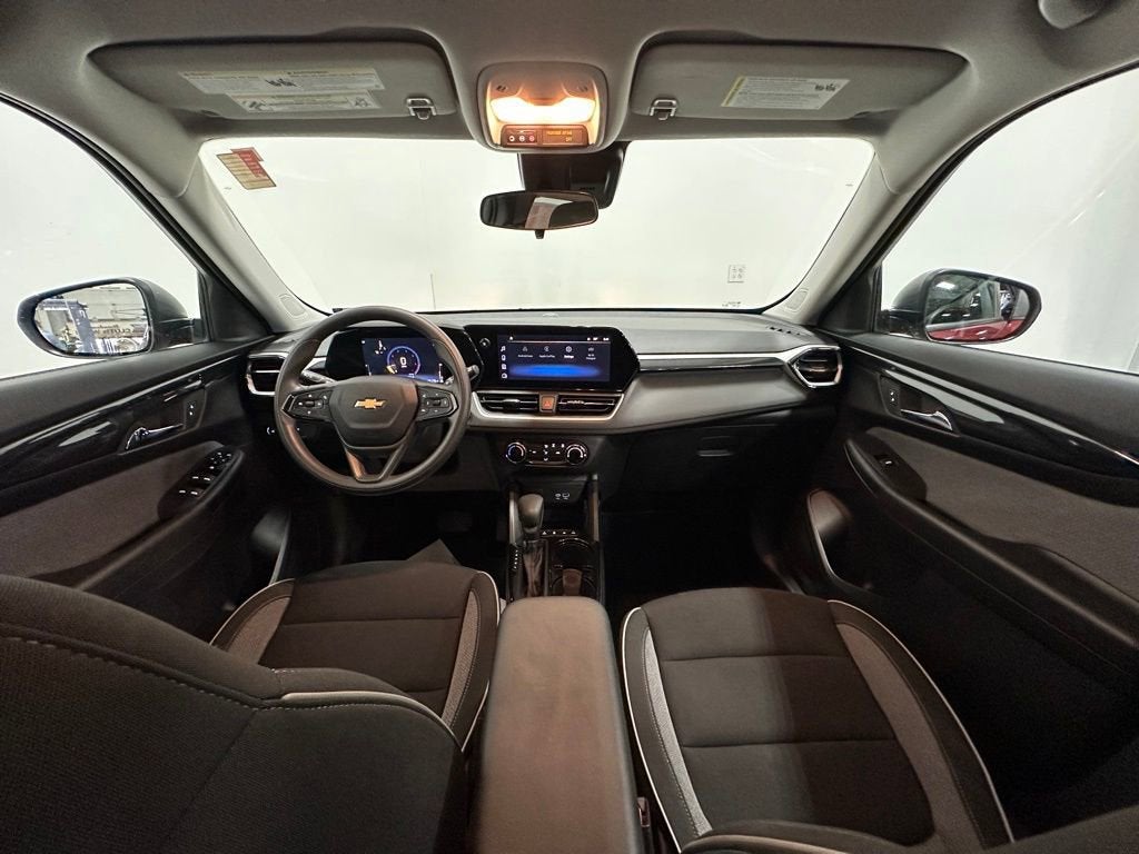 2025 Chevrolet Trailblazer LS