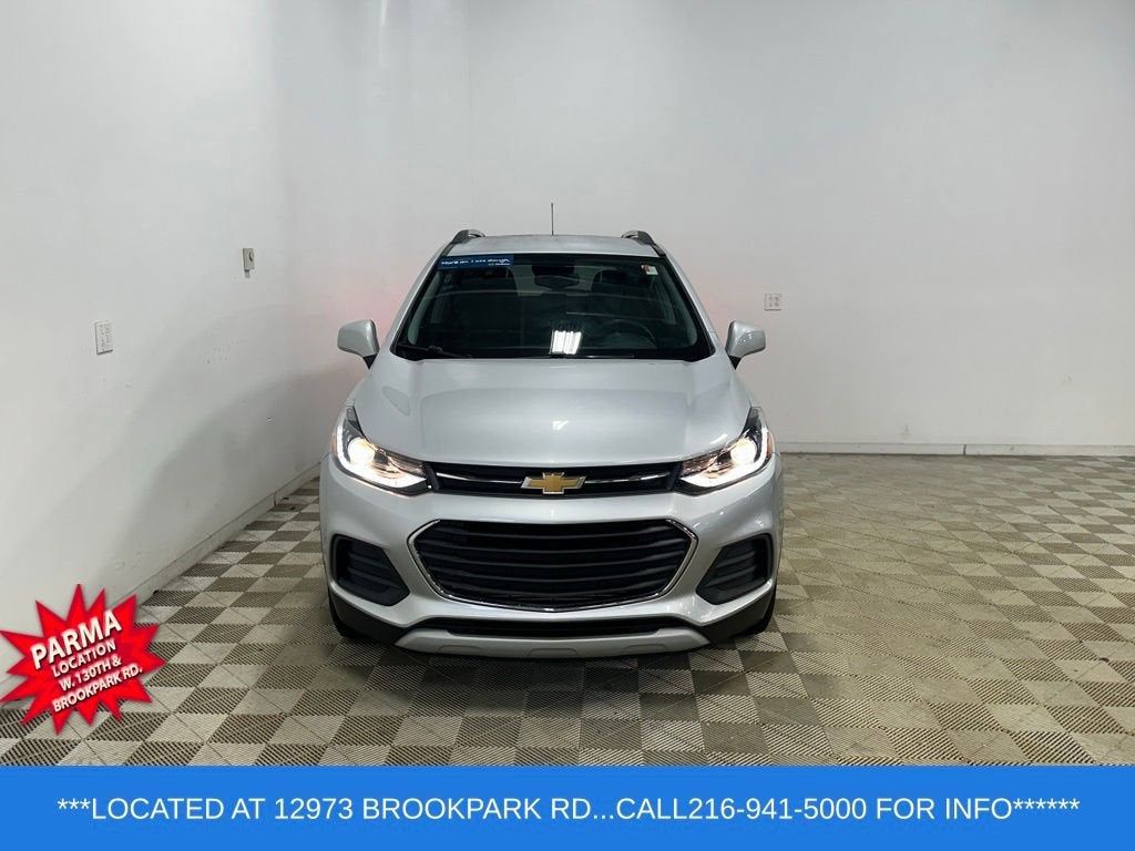 Used 2022 Chevrolet Trax LT with VIN KL7CJPSMXNB565805 for sale in Brook Park, OH