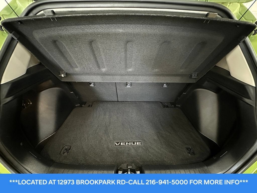 2022 Hyundai Venue SE