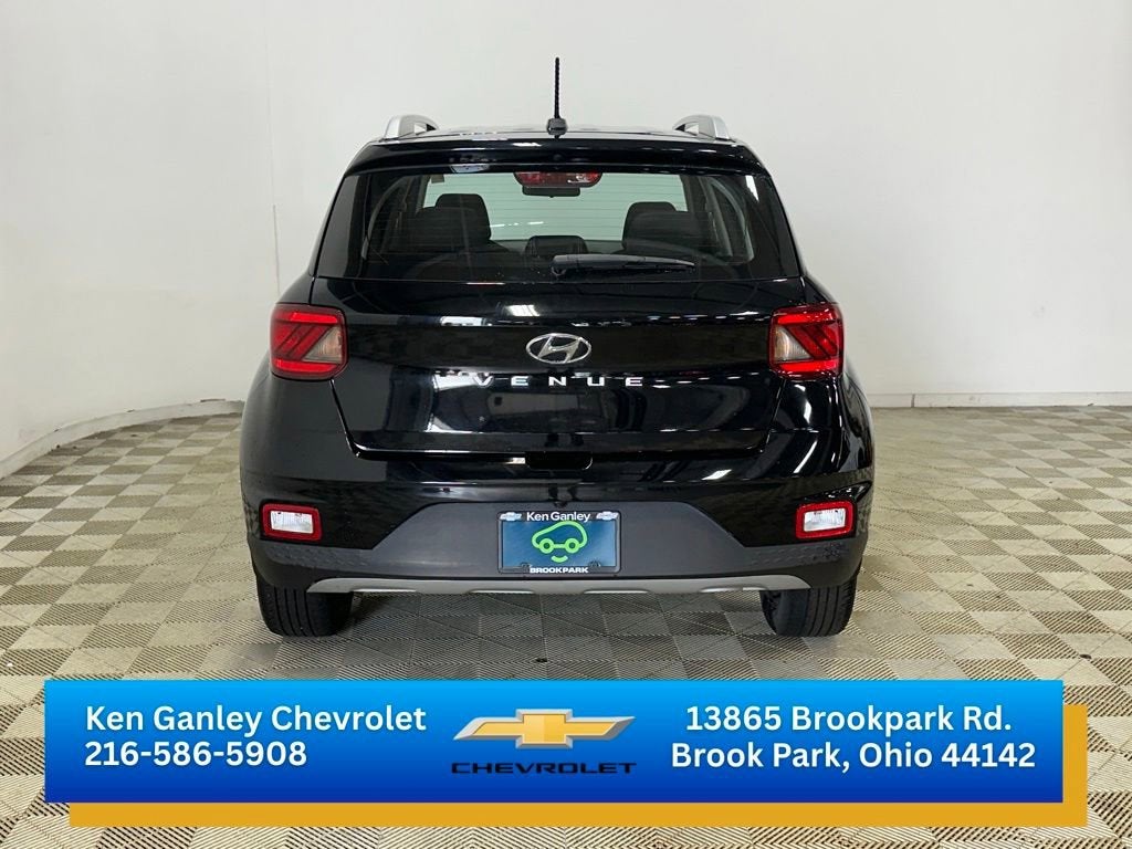 2023 Hyundai Venue SEL