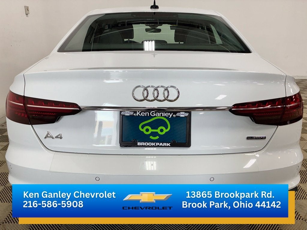 2021 Audi A4 Premium Plus 40 TFSI quattro S tronic
