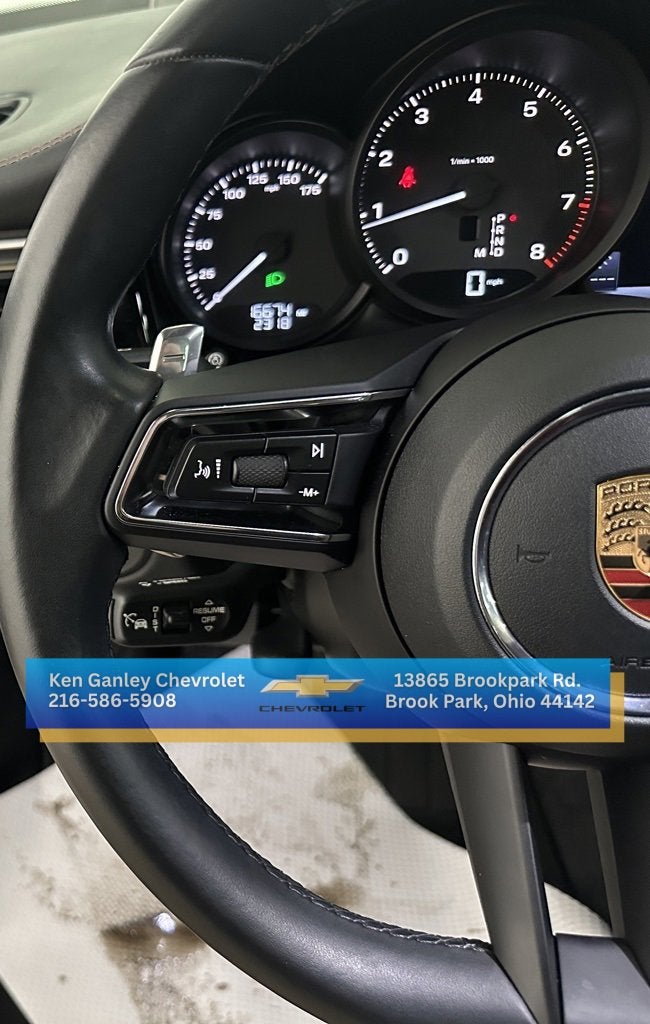 2024 Porsche Macan NA