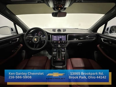 2024 Porsche Macan NA
