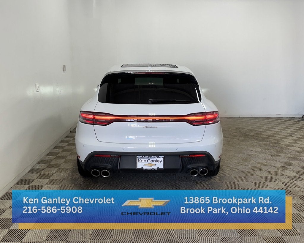 2024 Porsche Macan NA