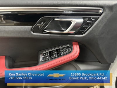 2024 Porsche Macan NA