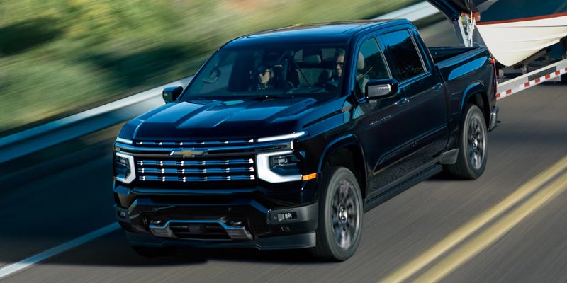 2027 Chevrolet Silverado 1500 front exterior